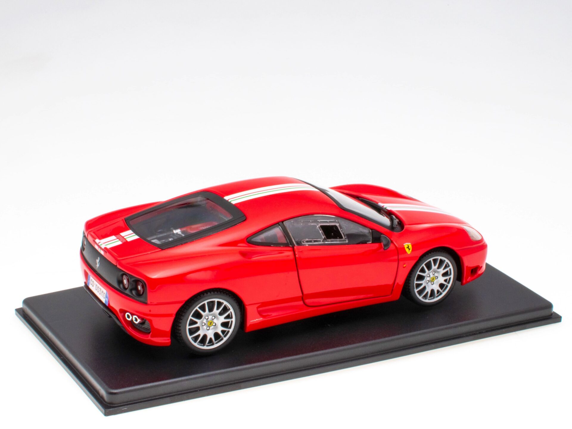 1:24 Hachette Bburago Ferrari Collection Ferrari Challenge Stradale red 2003 with display