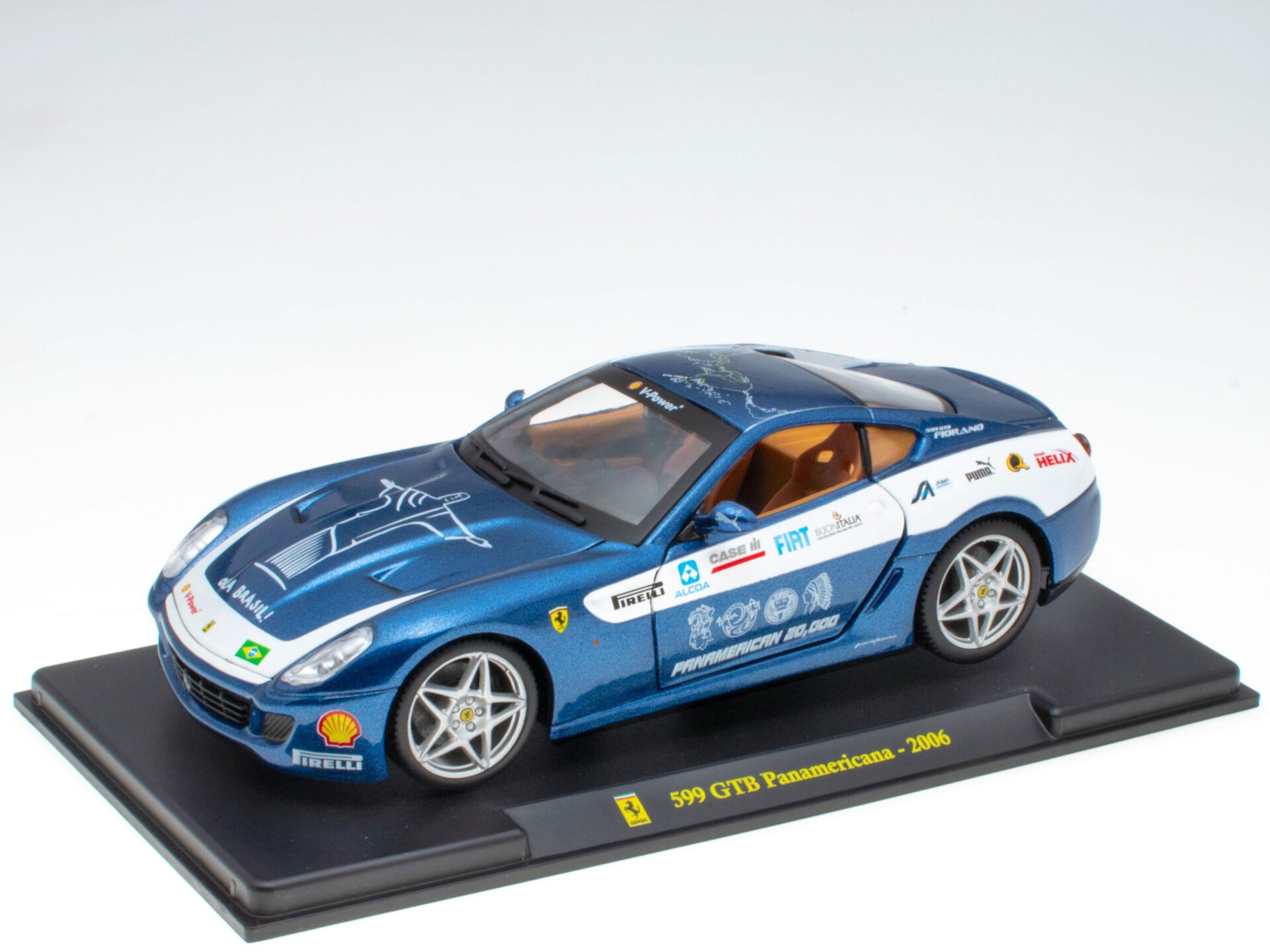 1:24 Hachette Bburago Ferrari Collection Ferrari 599 GTB Panamericana blue 2006 with display