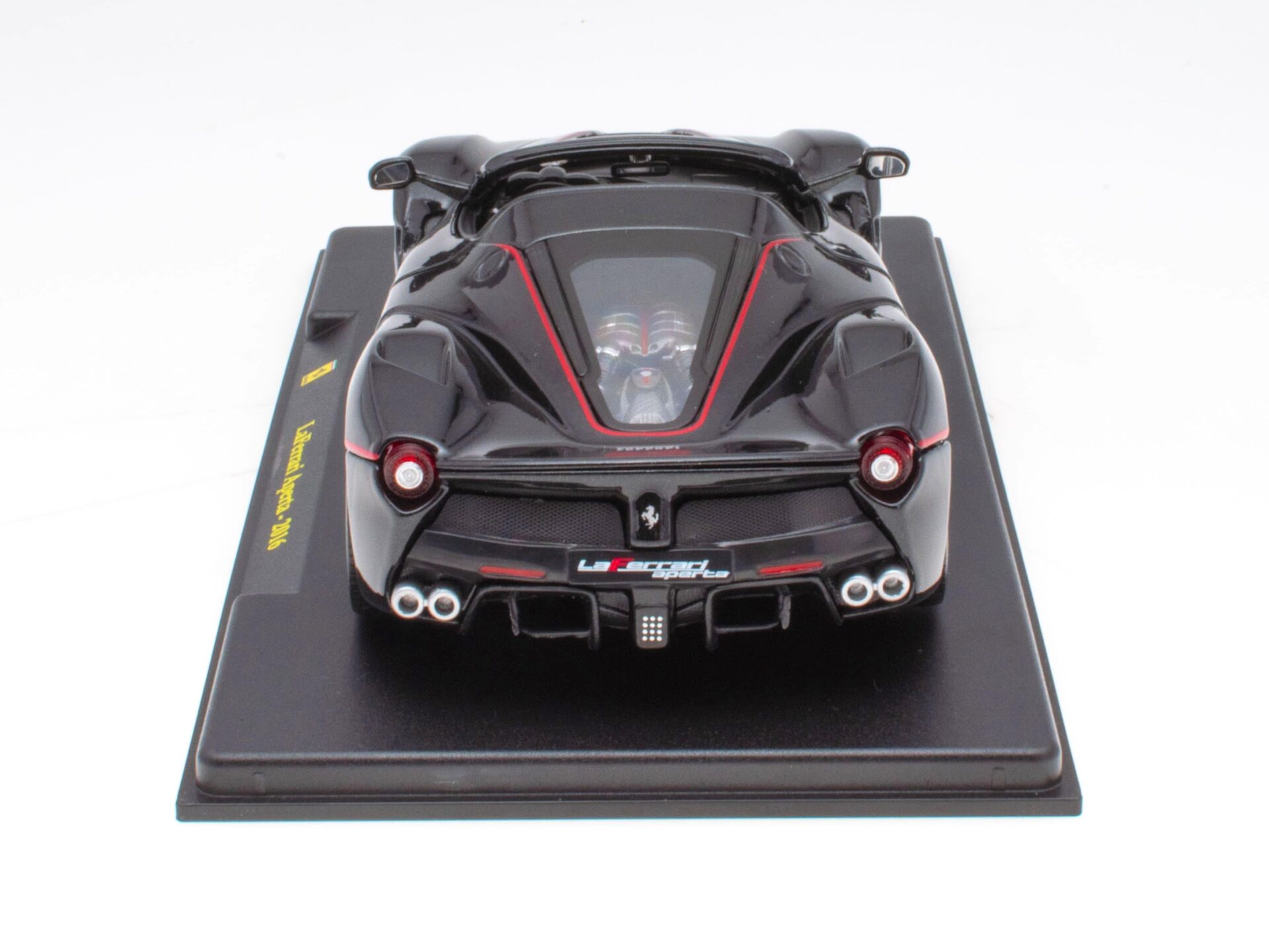1:24 Hachette Bburago Ferrari Collection Ferrari LaFerrari Aperta black 2016 with display