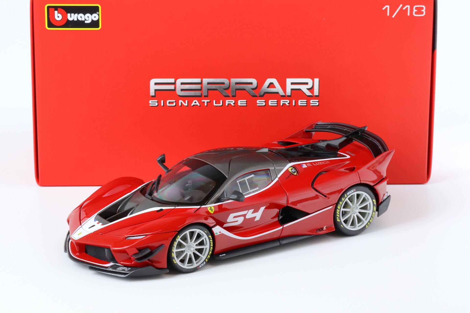 1:18 Bburago Signature Ferrari FXX K EVO red/ black #54