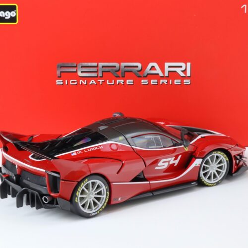 1:18 Bburago Signature Ferrari FXX K EVO red/ black #54