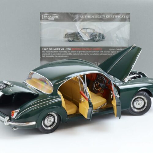1:18 Paragon Daimler 250 V8 RHD British Racing green 1967