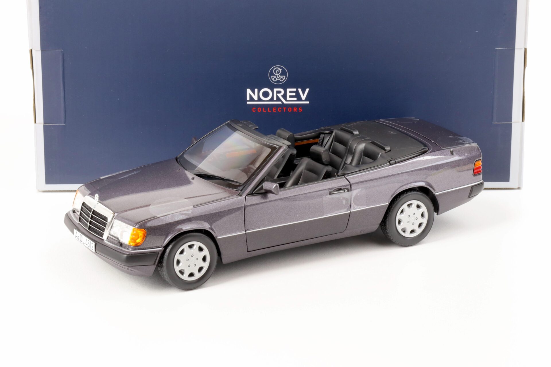 1:18 Norev Mercedes 300 CE-24 A124 Convertible bornit metallic 1990