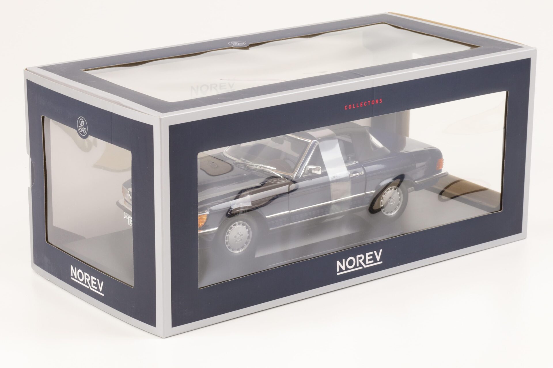 1:18 Norev Mercedes 300 SL Cabriolet R107 dark blue 1986