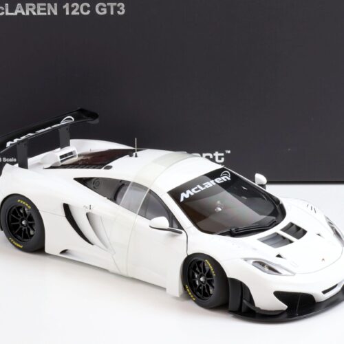 1:18 AUTOart McLAREN 12C GT3 Coupe white 2011