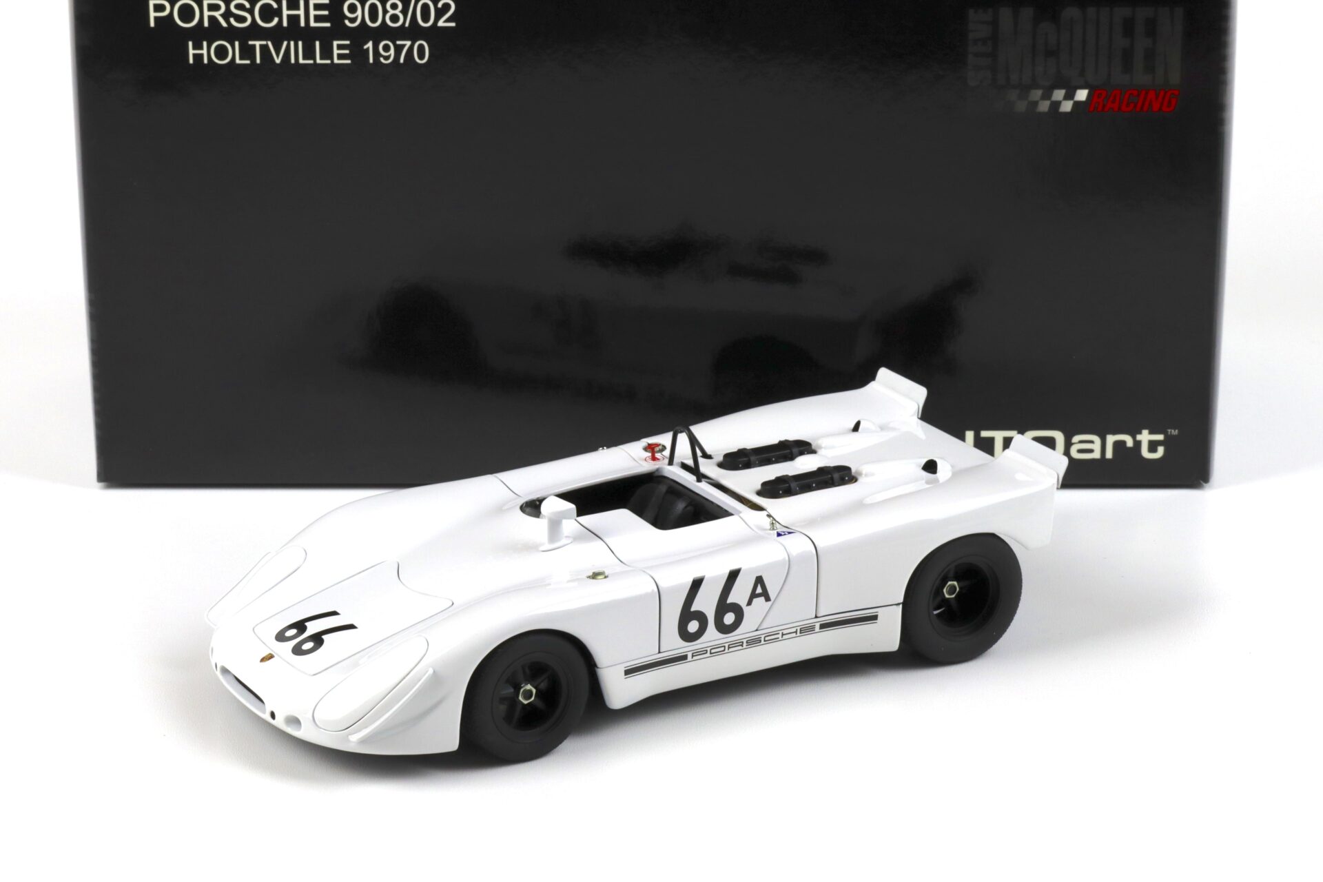 ID 64131 orig.jpg 1:18 AUTOart Porsche 908/2 Holtville 1970 Steve McQueen white 87073