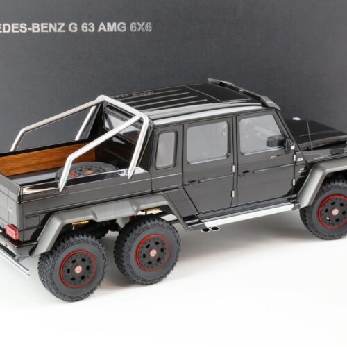 1:18 AUTOart Mercedes G63 AMG 6x6 Gloss black 76306