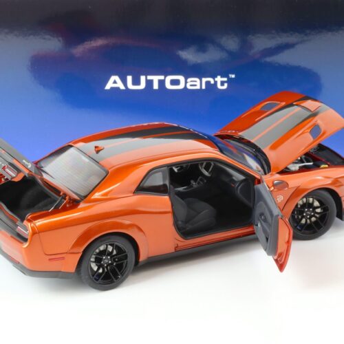 1:18 AUTOart Dodge Challenger SRT HELLCAT Widebody Sinamon Stick/ Dual Gunmetal