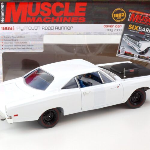 1:18 Auto World 1969 1/2 Plymouth Road Runner LOONEY TUNES white
