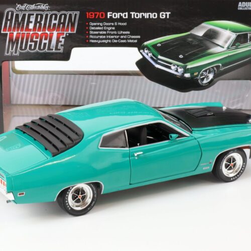 1:18 Auto World 1970 Ford Torino Cobra green/ black
