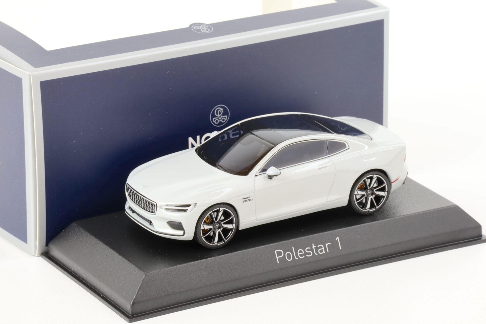 1:43 Norev Polestar 1 Snow white 2020