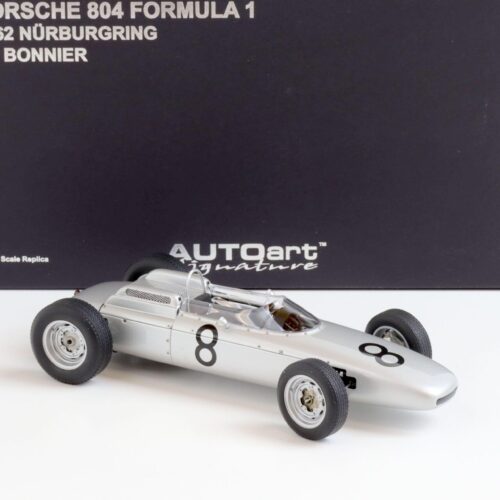 1:18 AUTOart Porsche 804 Formula 1 Nürburgring #8 Jo Bonnier 1962