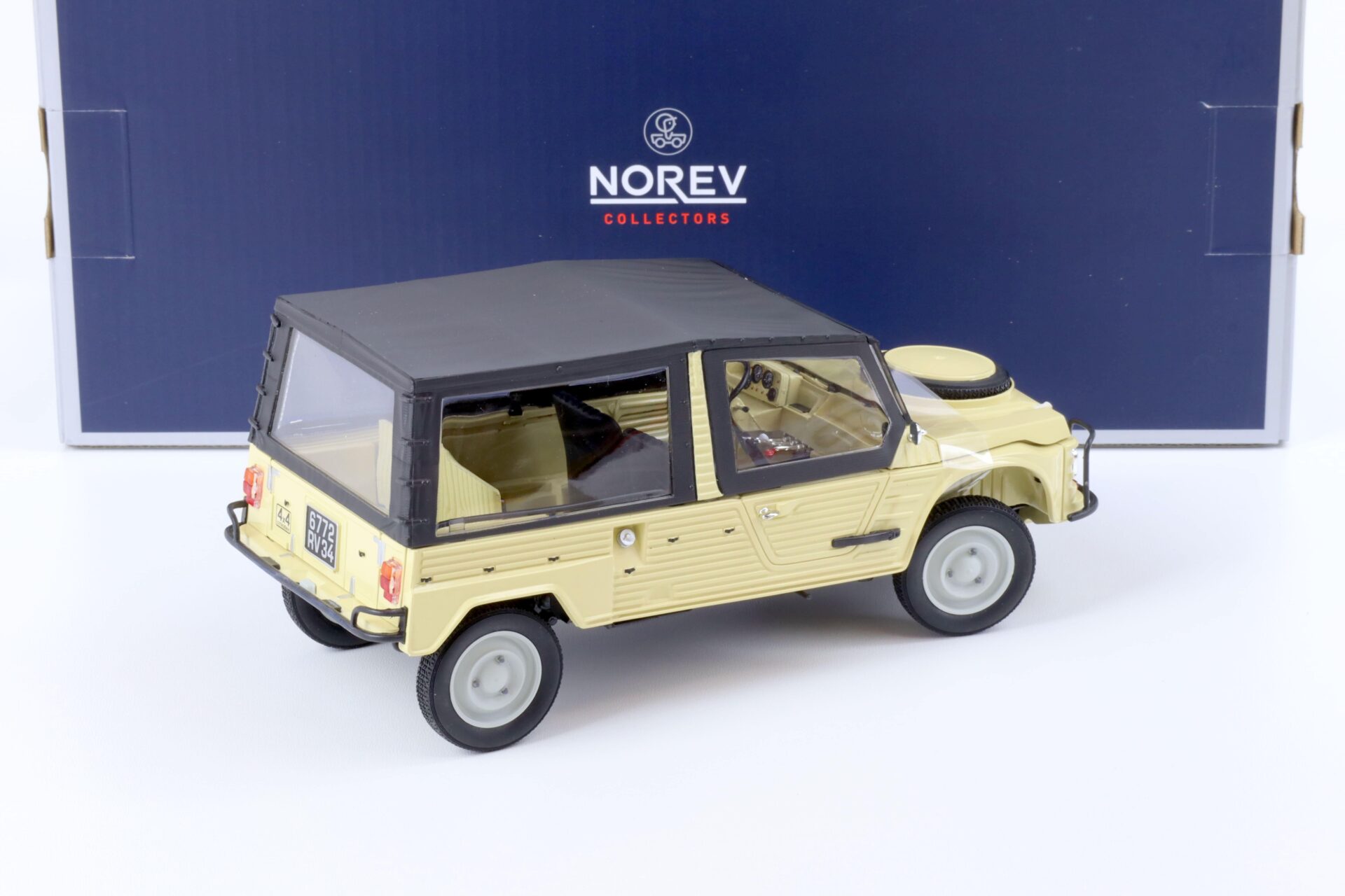 1:18 Norev Citroen Mehari 4X4 Hoggar beige 1979