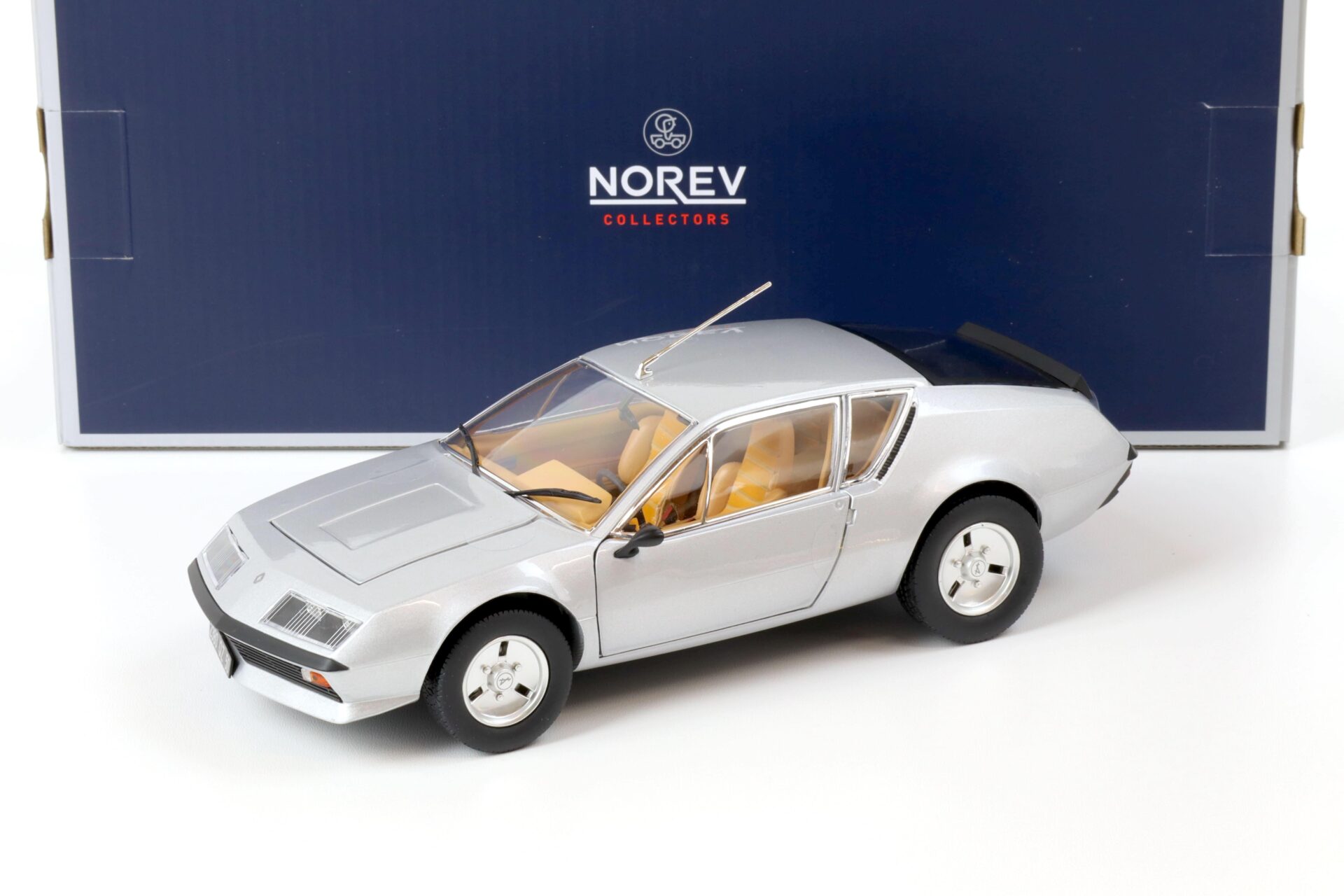 1:18 Norev Renault Alpine A310 V6 Coupe 1979 silver metallic