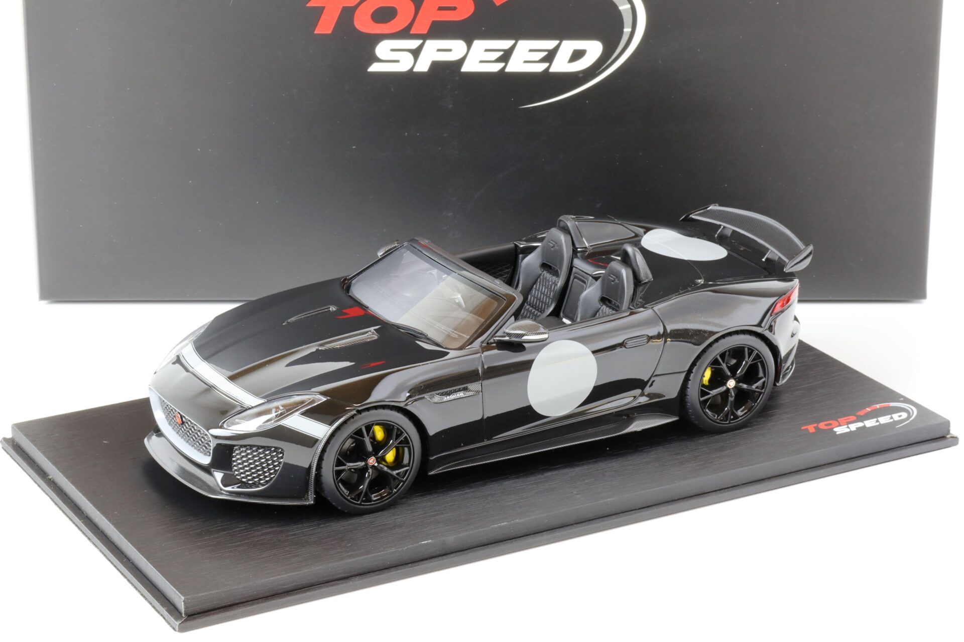 1:18 TOP SPEED Jaguar F-Type Project 7 black TS0168