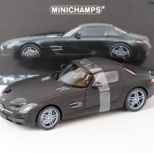 1:18 Minichamps Mercedes SLS AMG Coupe 2011 matt black