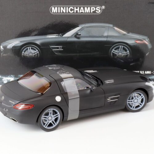 1:18 Minichamps Mercedes SLS AMG Coupe 2011 matt black