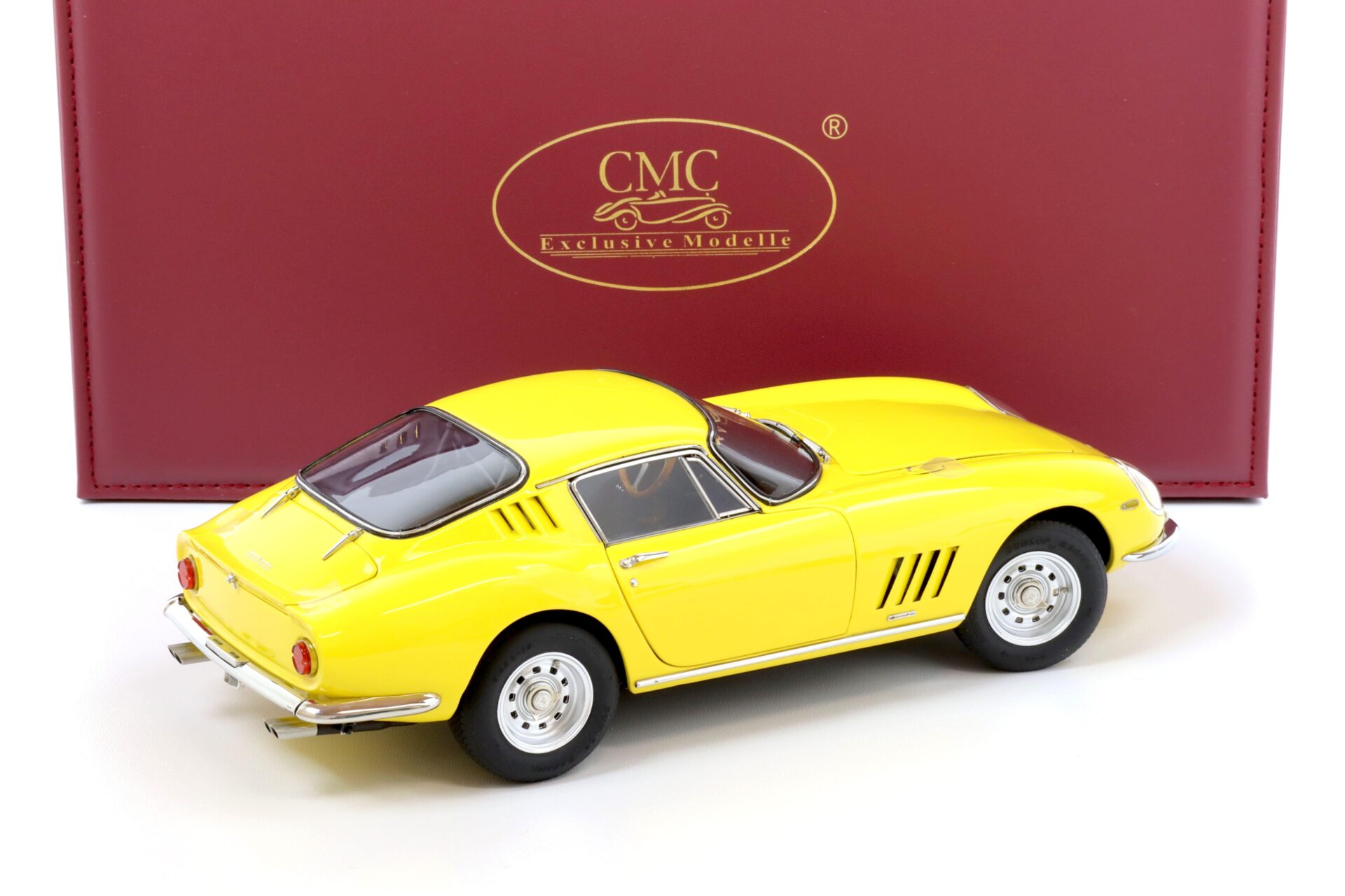 1:18 CMC Ferrari 275 GTB/C Coupe 1966 Modena yellow M-240 - Limited 1000 pcs.