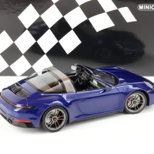 1:18 Minichamps Porsche 911 (992) Targa 4 GTS 2021 blue metallic - Image 3