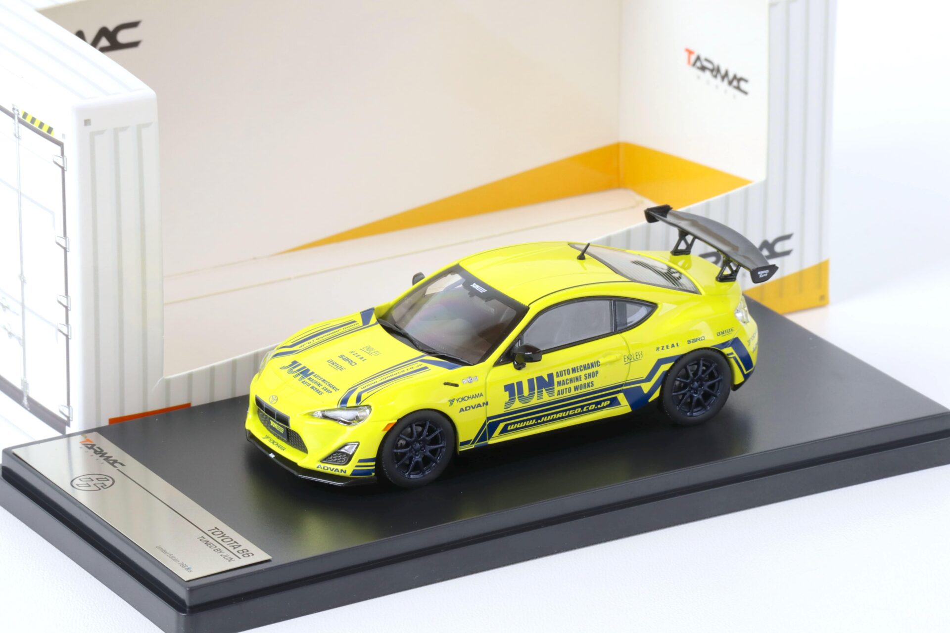 1:43 Tarmac Toyota 86 Coupe tuned by Jun yellow