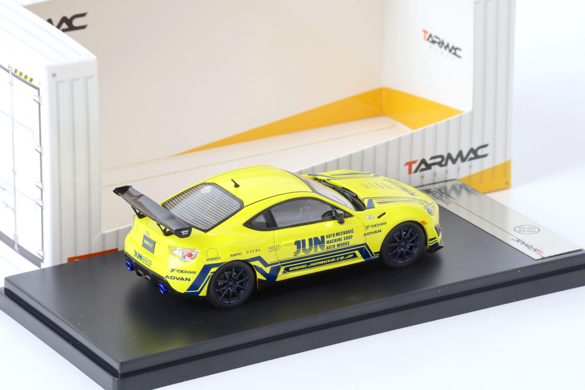 1:43 Tarmac Toyota 86 Coupe tuned by Jun yellow