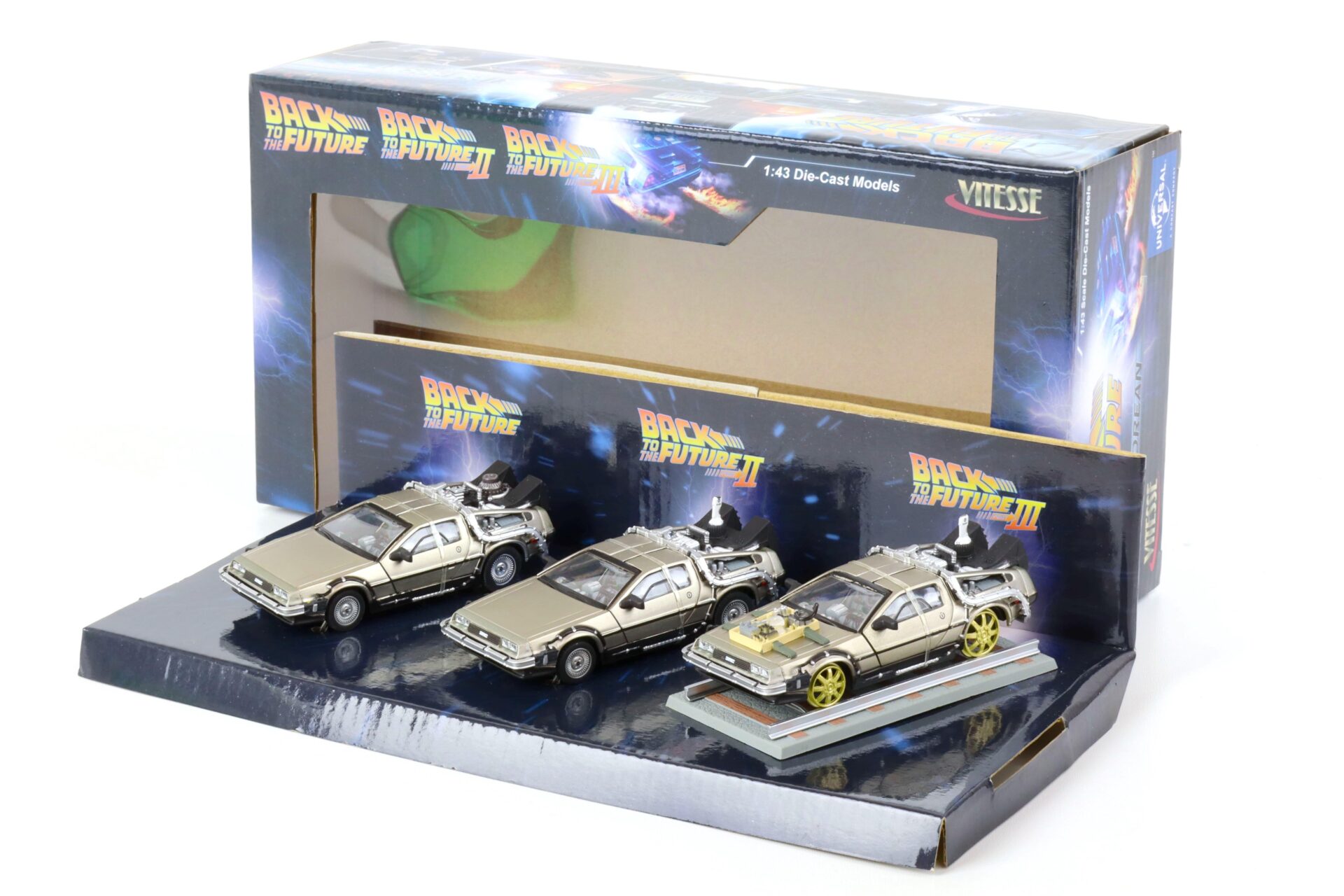 ID 67978 orig.jpg 1:43 Vitesse Back to the Future Special Pack Part I-III - 3 pcs. SET Delorean DMC-12