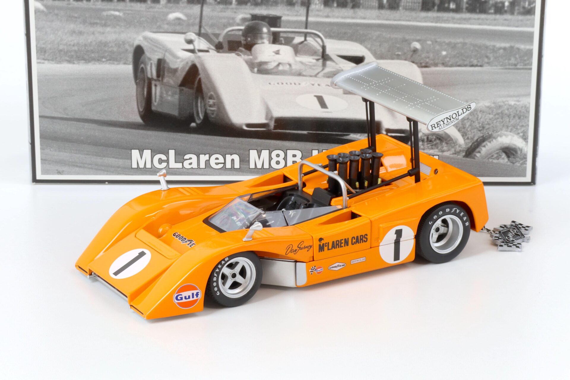 1:18 GMP McLaren M8B High Wing CanAm Dan Gurney orange #1