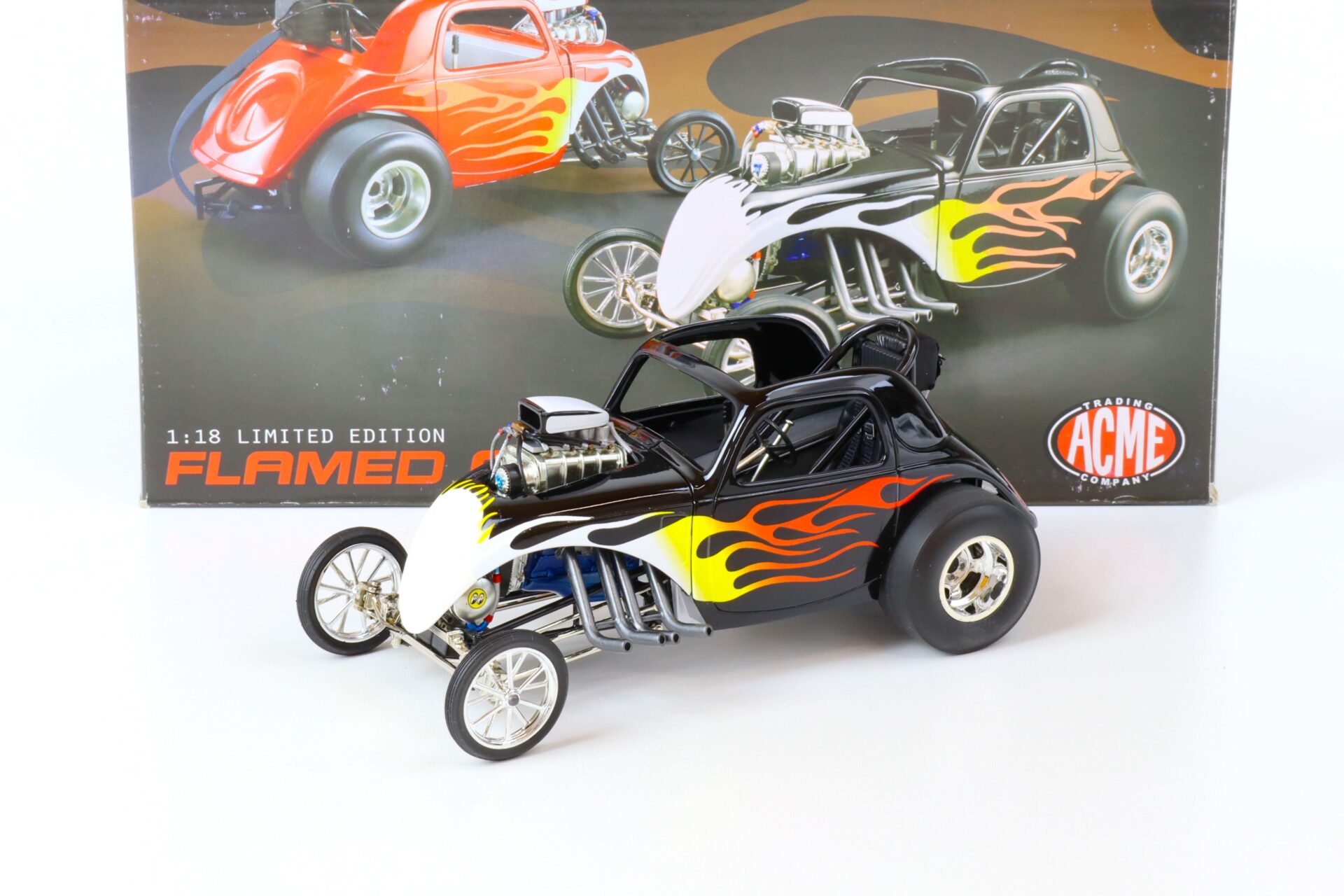 1:18 ACME FLAMED ALTERED Dragster black with flames A1800804