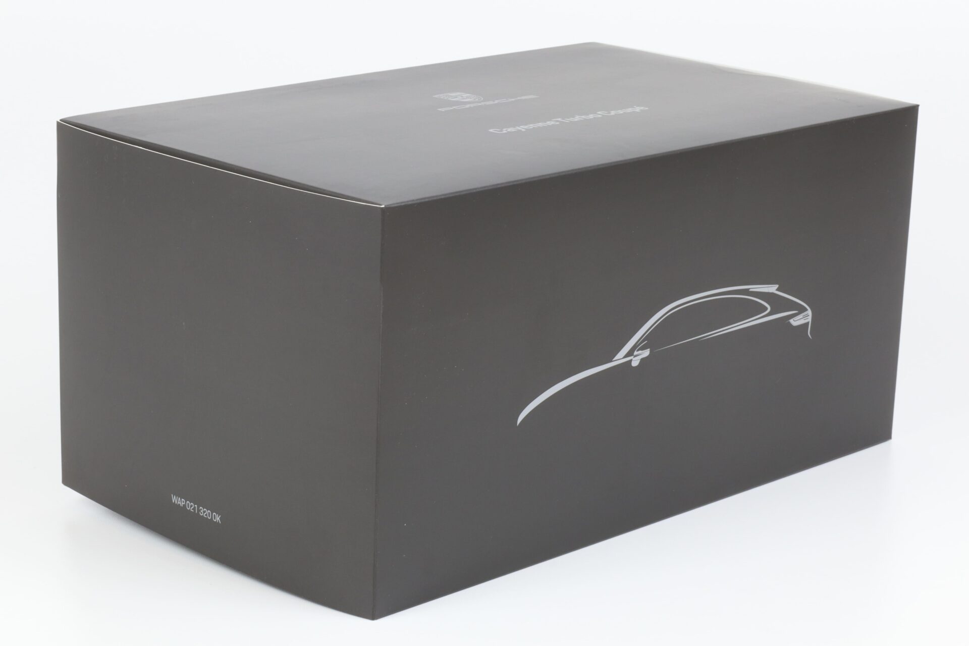 1:18 Norev Porsche Cayenne Turbo Coupe black with display DEALER VERSION