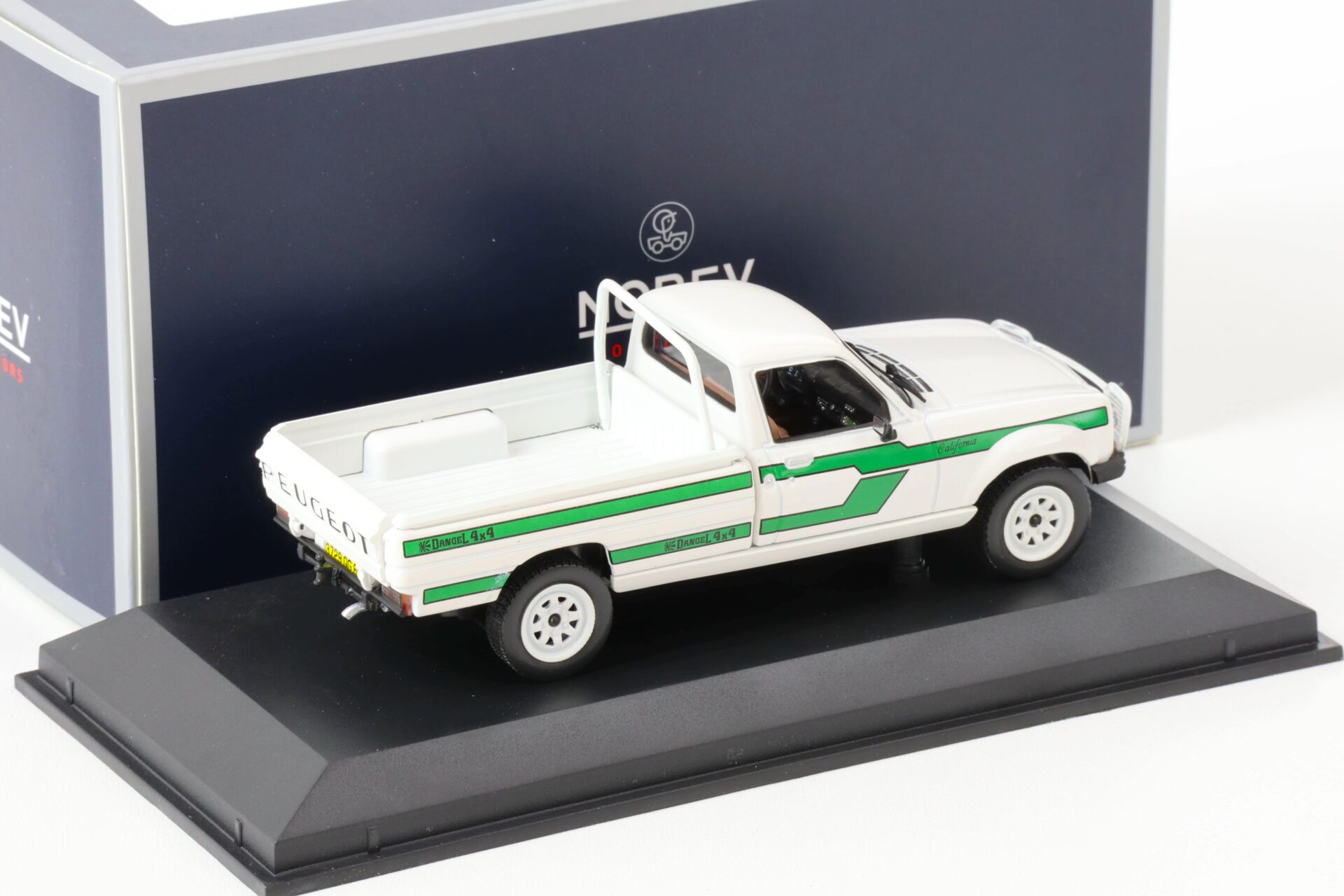 1:43 Norev Peugeot 504 Pick Up 4x4 Daniel 1985 white 475458
