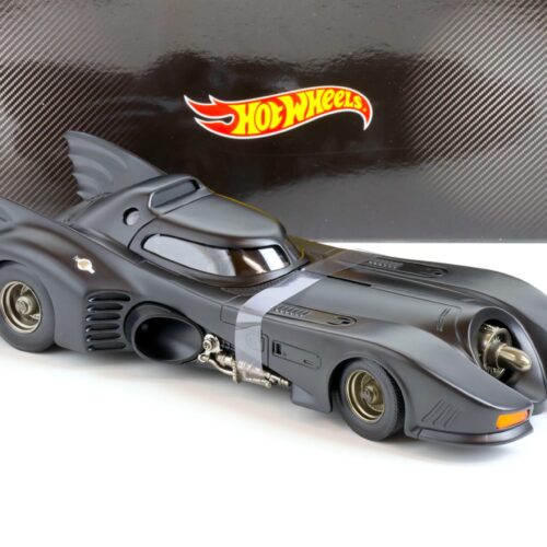 1:18 Hot Wheels Batman Returns Batmobile matt black CMC96