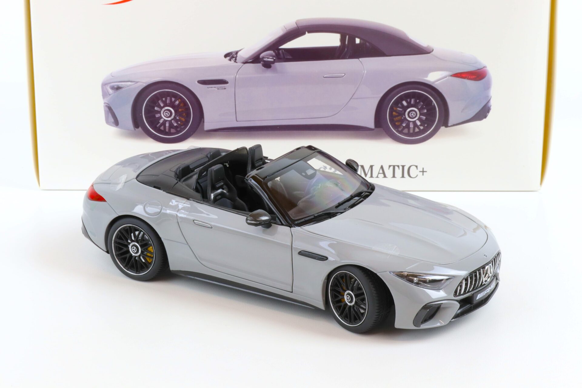 1:18 iScale Mercedes SL 63 AMG 4MATIC+ Convertible (R232) alpin grey