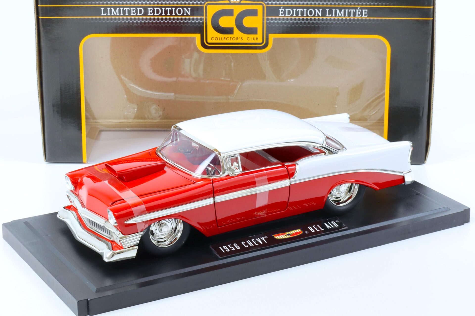 ID 68748 orig 1.jpg 1:18 JADA Toys 1956 Chevrolet Bel Air Collectors Club red/ white