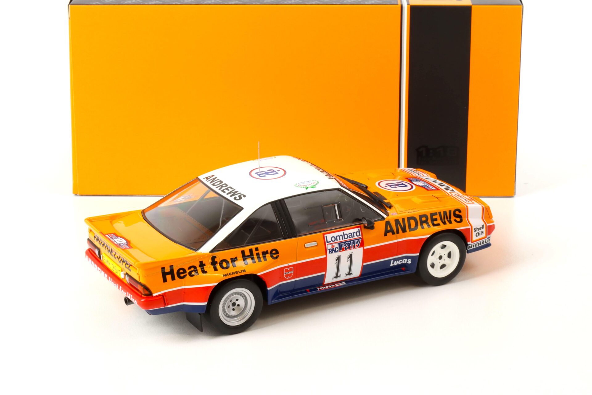 1:18 IXO Opel Manta B400 RHD #11 Andrews RAC Rally WM Brookes/ Broad