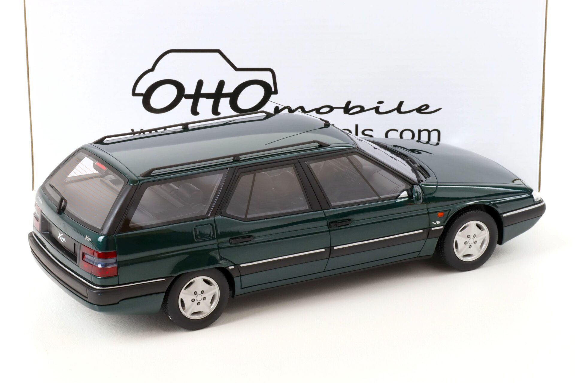 1:18 OTTO mobile OT379 Citroen XM Break 3.0 V6 24V green 1998