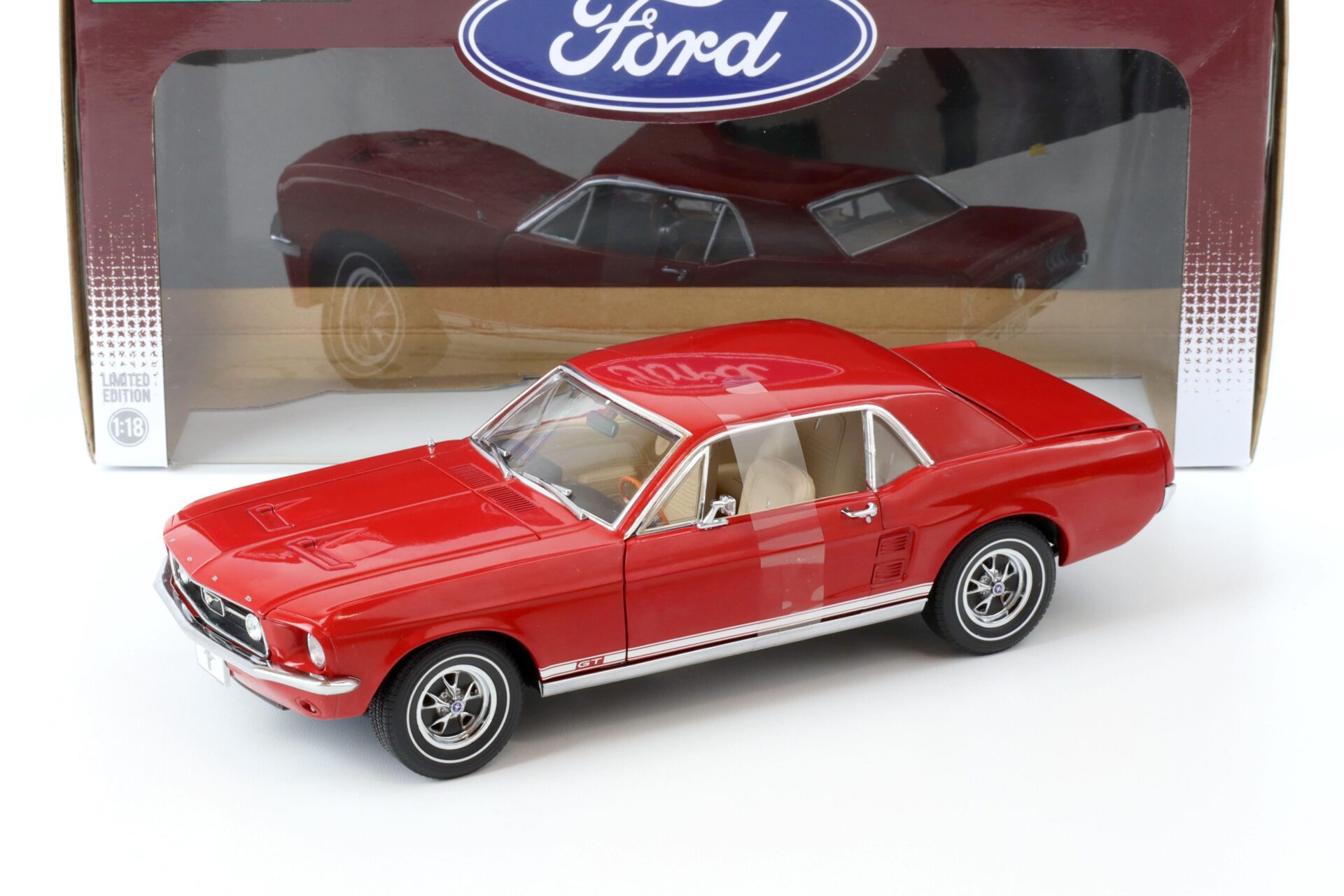 ID 69189 orig.jpg 1:18 Greenlight 1967 Ford Mustang GT Coupe red USA Exclusive