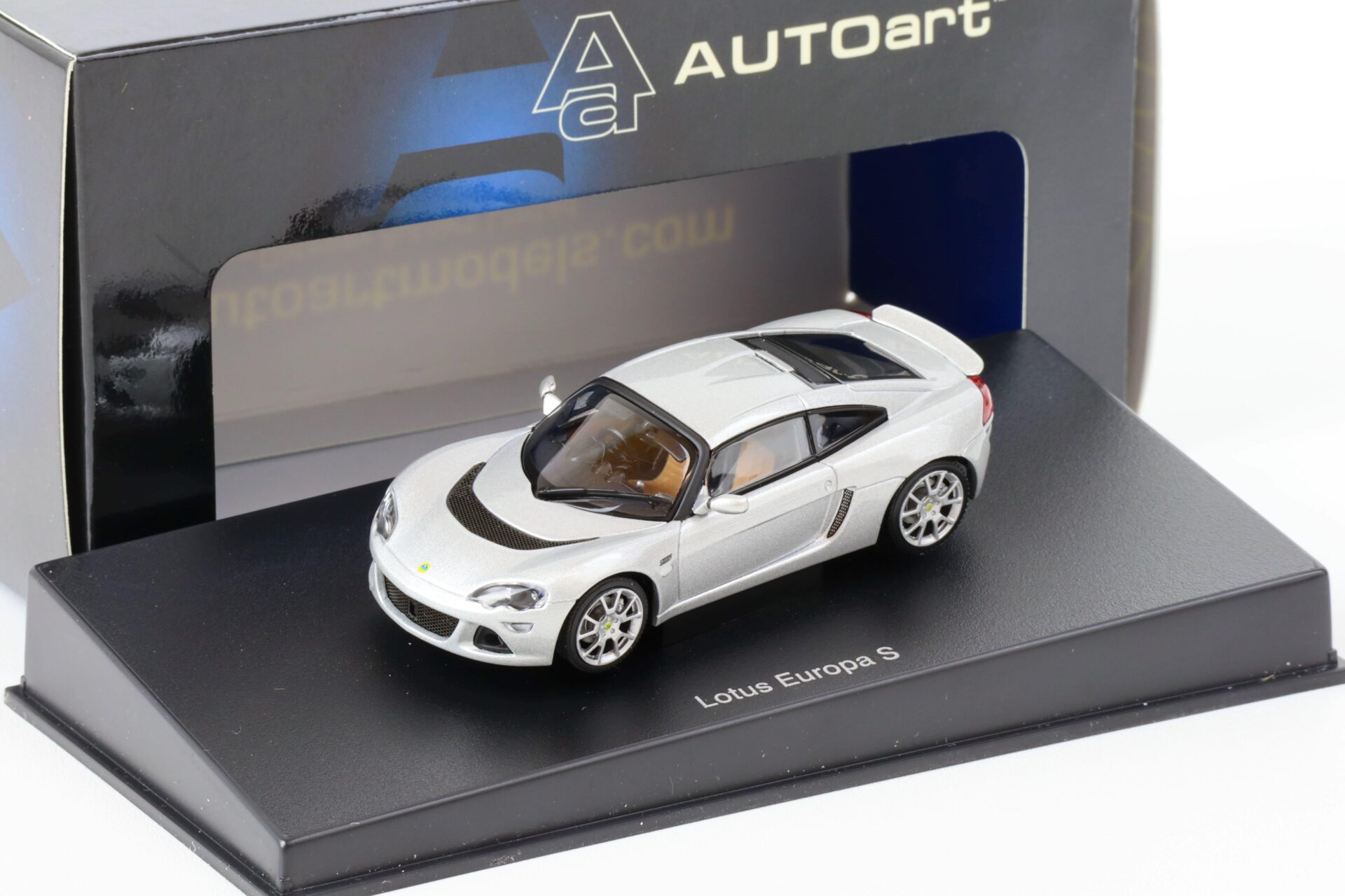 1:43 AUTOart Lotus Europa S silver metallic 55356