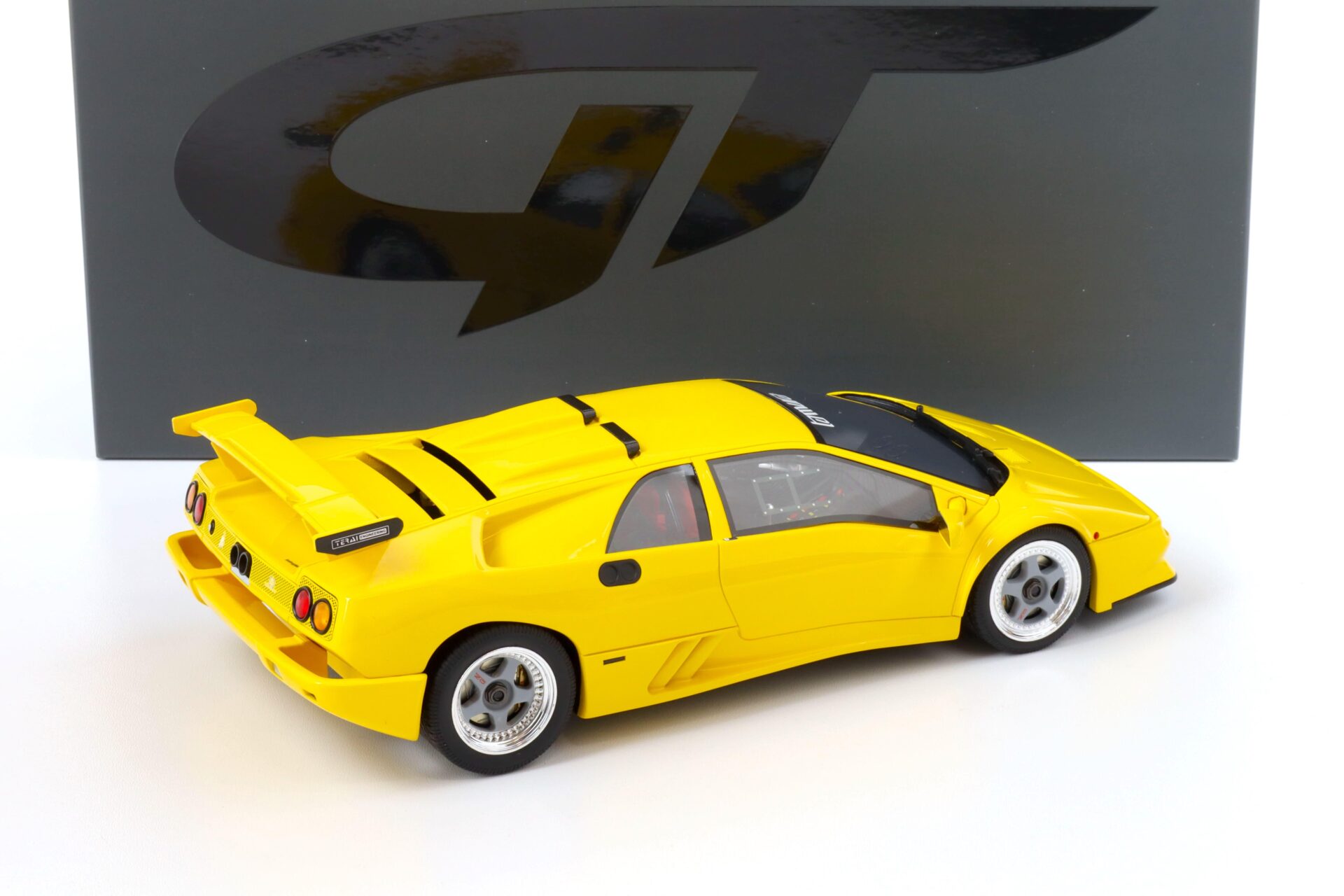 1:18 GT Spirit GT322 Lamborghini Diablo Jota Corsa yellow 1990