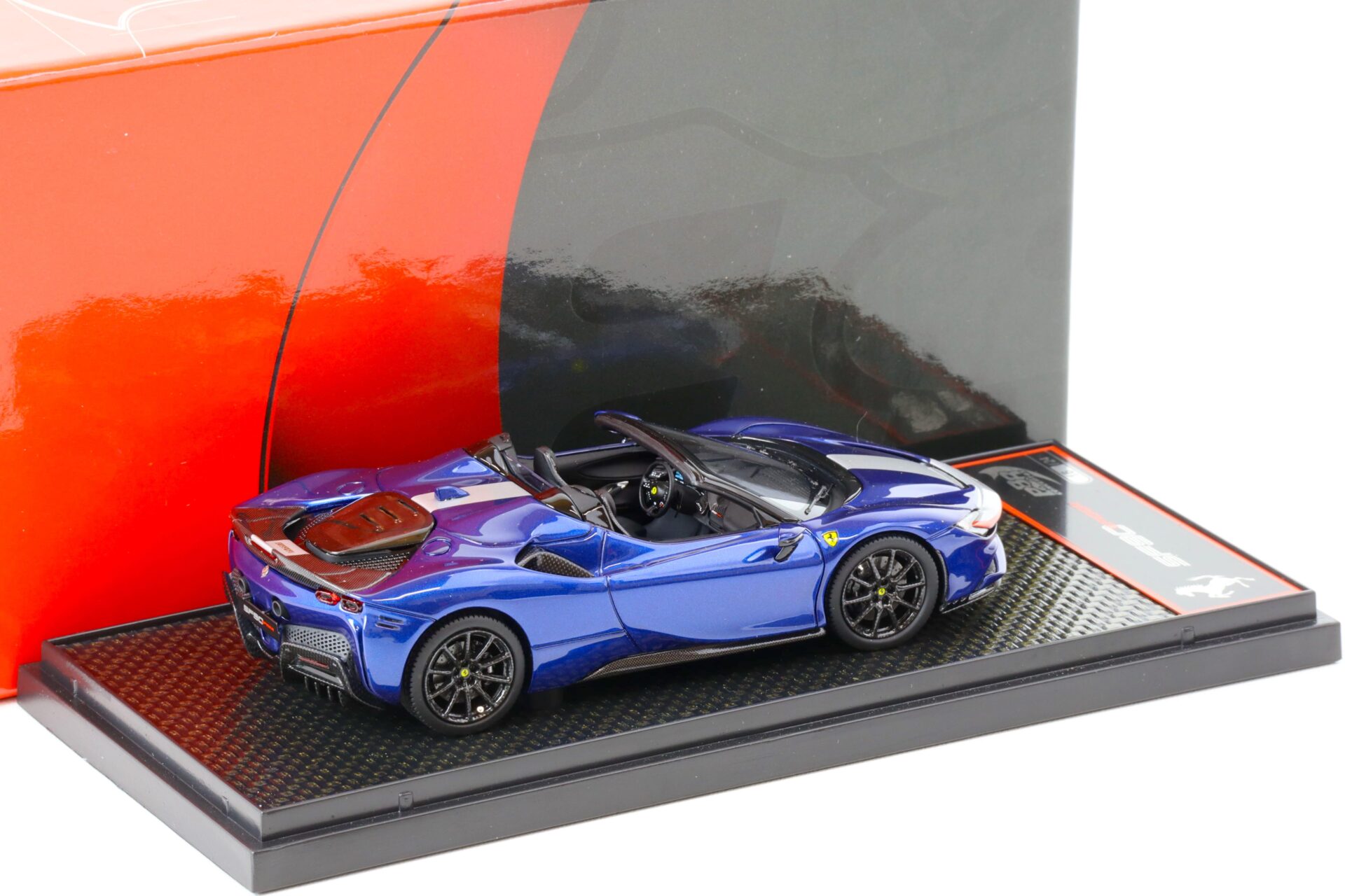 1:43 BBR Ferrari SF90 Spider Pack Fiorano Blu Elettrico/ red - Limited 24 pcs.