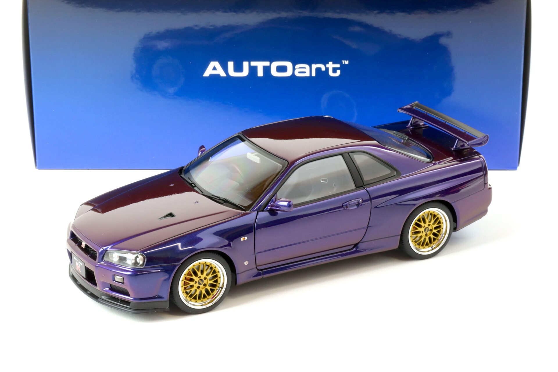 ID 69847 orig.jpg 1:18 AUTOart Nissan Skyline GT-R (R34) V-Spec II BBS LM Wheels Midnight purple III