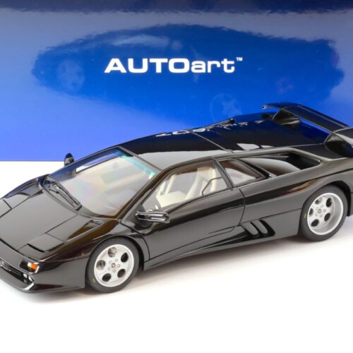 1:18 AUTOart 1993 Lamborghini Diablo SE30 deep black metallic 79159