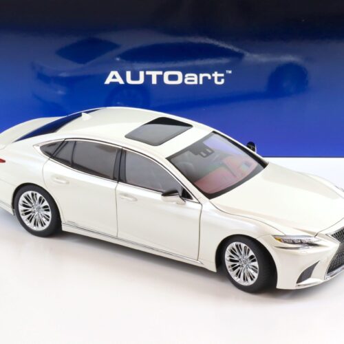 1:18 AUTOart Lexus LS 500h Limousine 2018 sonic white/ crimson& black 78866