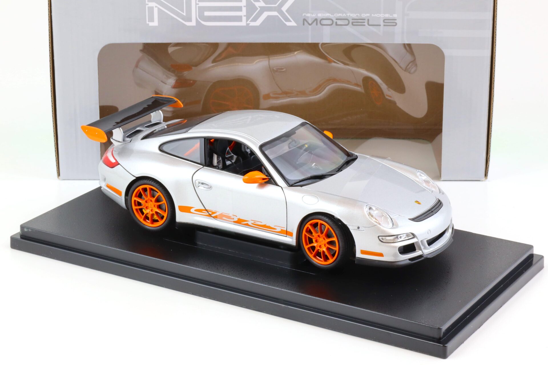 1:18 Welly Porsche 911 (997) GT3 RS silver/ orange