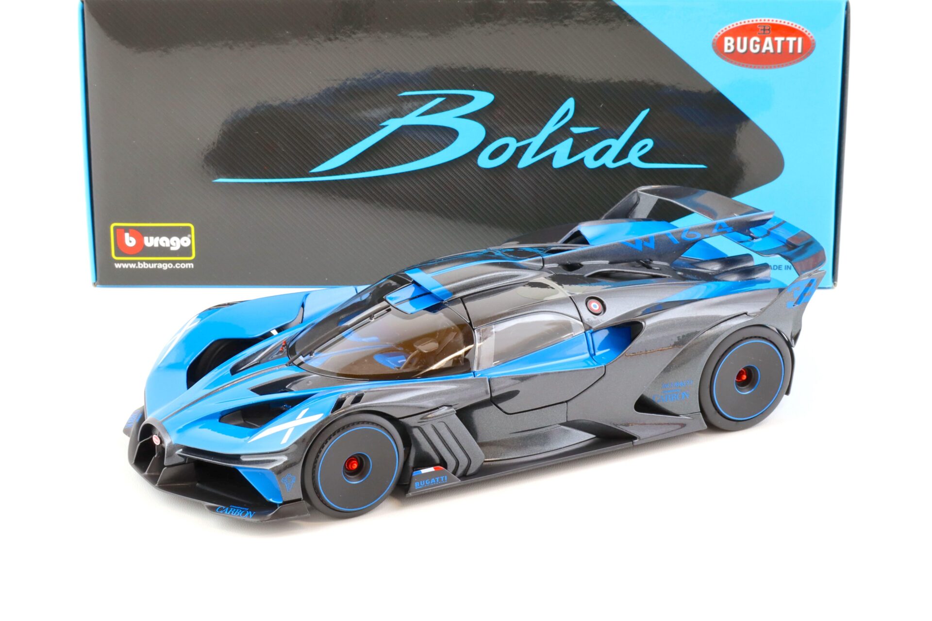 ID 70260 orig.jpg 1:18 Bburago Bugatti Bolide 2020 blue/ grey