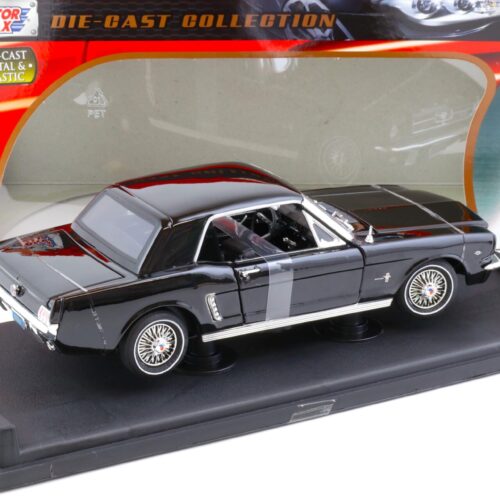 1:18 MOTOR MAX 1964 1/2 Ford Mustang Hardtop black