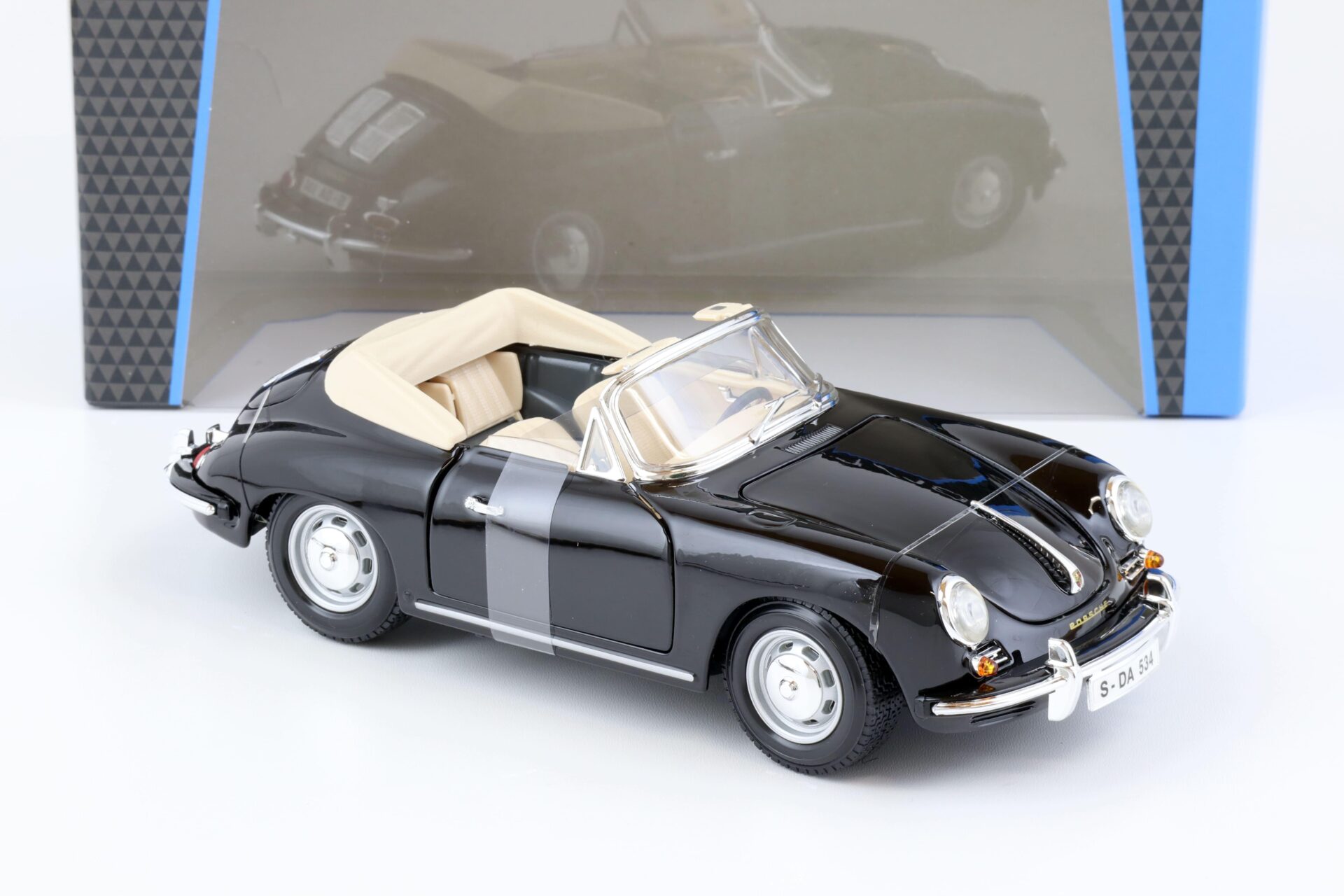 1:18 Bburago Porsche 356B Cabriolet 1961 black