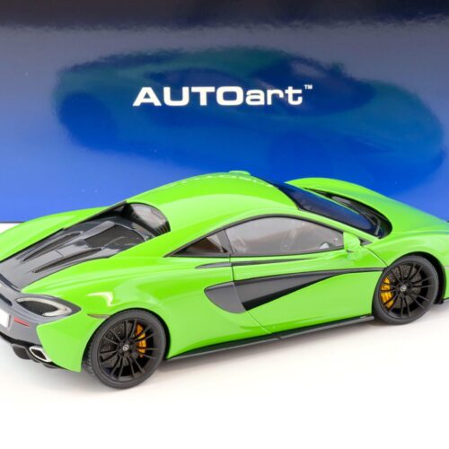 1:18 AUTOart McLaren 570S Coupe 2016 Mantis green/ black wheels 76042