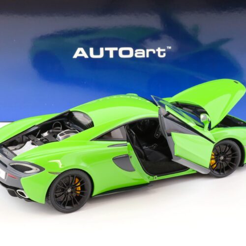 1:18 AUTOart McLaren 570S Coupe 2016 Mantis green/ black wheels 76042