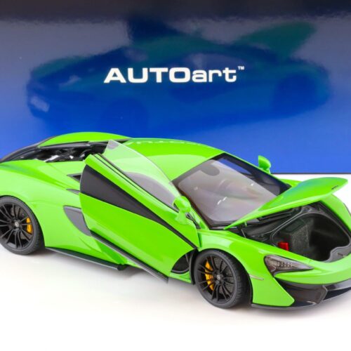 1:18 AUTOart McLaren 570S Coupe 2016 Mantis green/ black wheels 76042