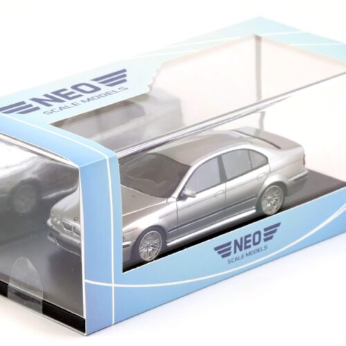 1:43 NEO BMW M5 (E39) Limousine silver metallic NEO49583